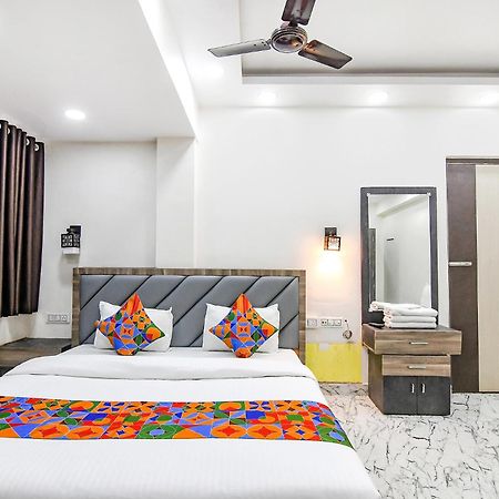 Fabexpress Sr Royale - Nr Sealdah Station Hotel Kolkata Luaran gambar
