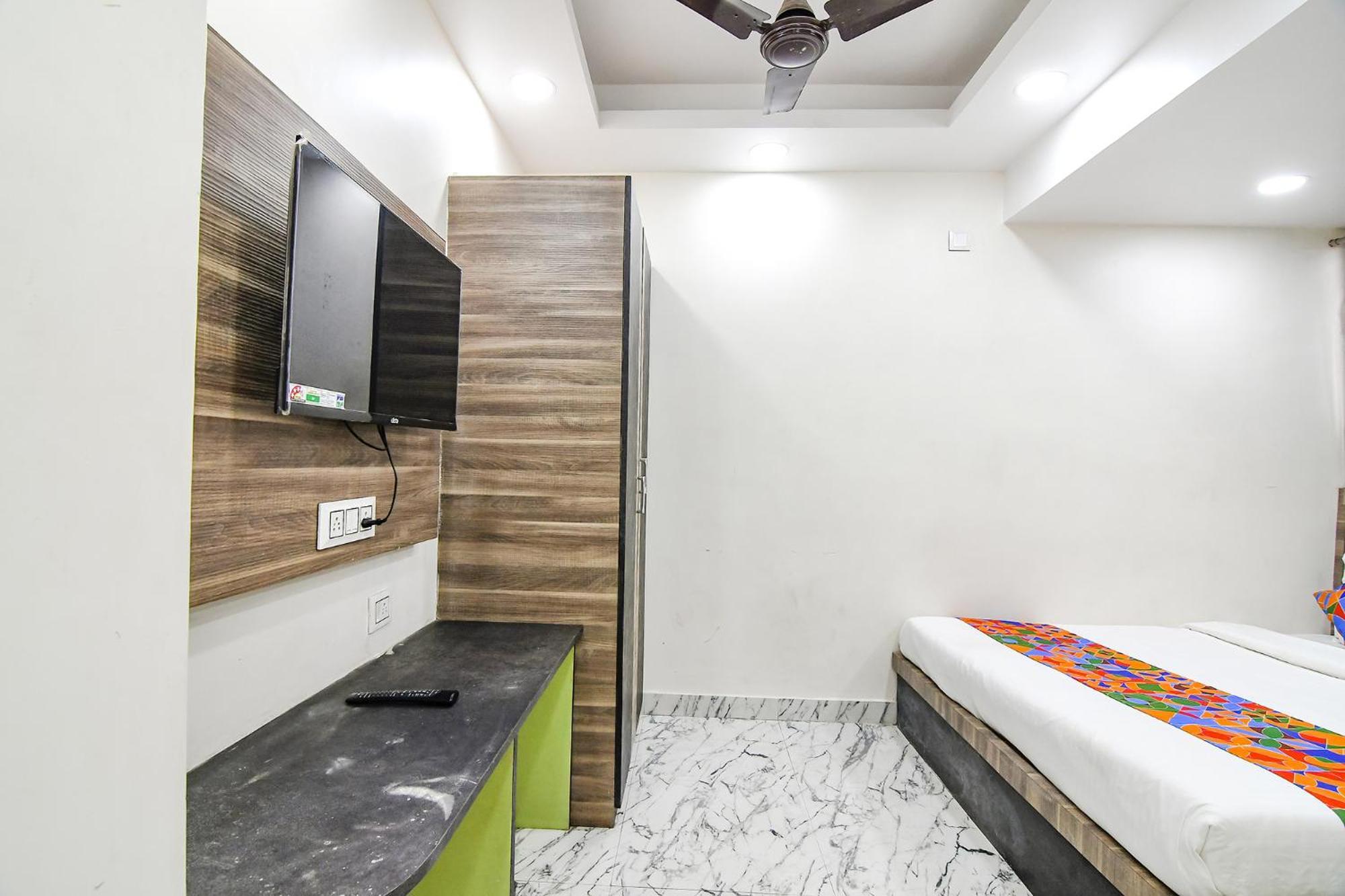 Fabexpress Sr Royale - Nr Sealdah Station Hotel Kolkata Luaran gambar